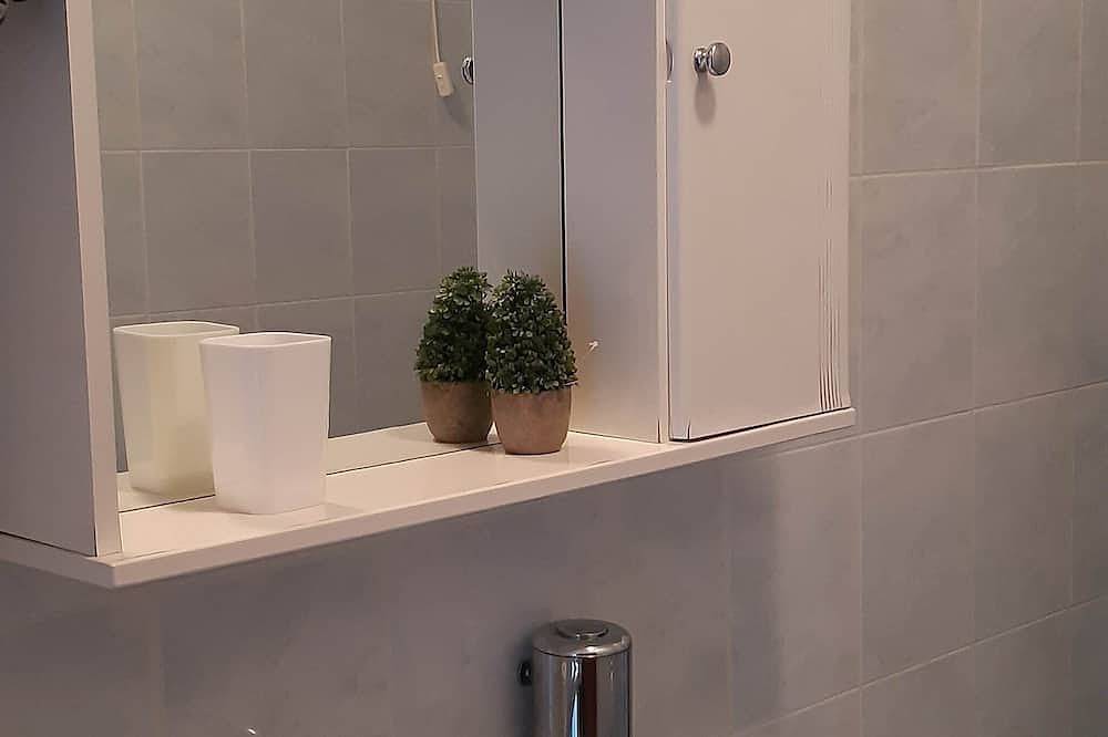 Ganze Wohnung, Apartments Cumbelic - Apartment mit 1 Schlafzimmer, Balkon und Meerblick A2 in Mljet