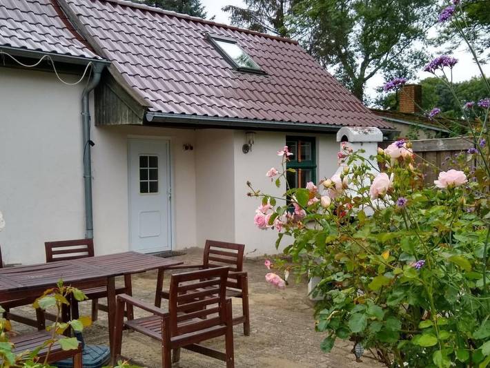 Ferienwohnung für 4 Personen, mit Terrasse und Garten in Groß Mohrdorf