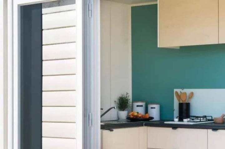 Mobil home pour 2 personnes dans Sandrans