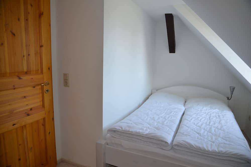 Exklusives Ferienhaus mit Kamin, großer Terrasse und Garten + Wäschepaket gratis in Trent, Rügen