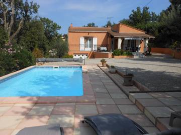 Cottage pour 4 personnes, avec jardin et piscine à Vidauban