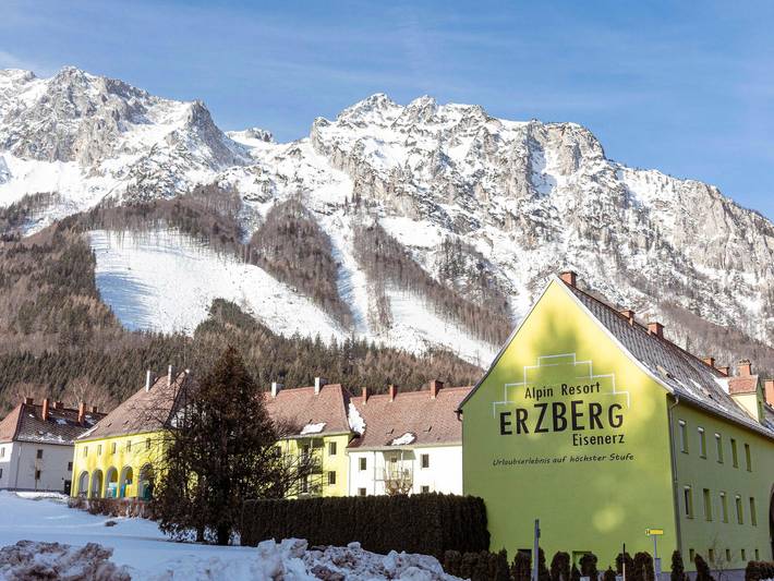 Ferienwohnung für 4 Personen, mit Balkon in Eisenerz