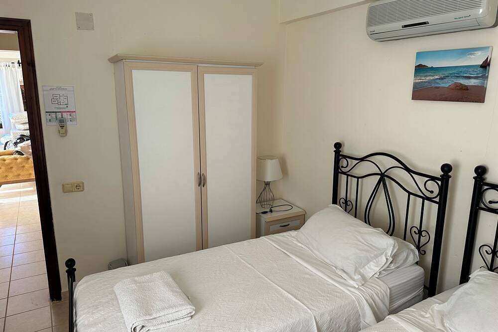 Ganze Wohnung, 2 Bett unabhängige möblierte Wohnung mit Pool, 5 Minuten von der Stadt und Strand entfernt. in Kaş, Saklıkent
