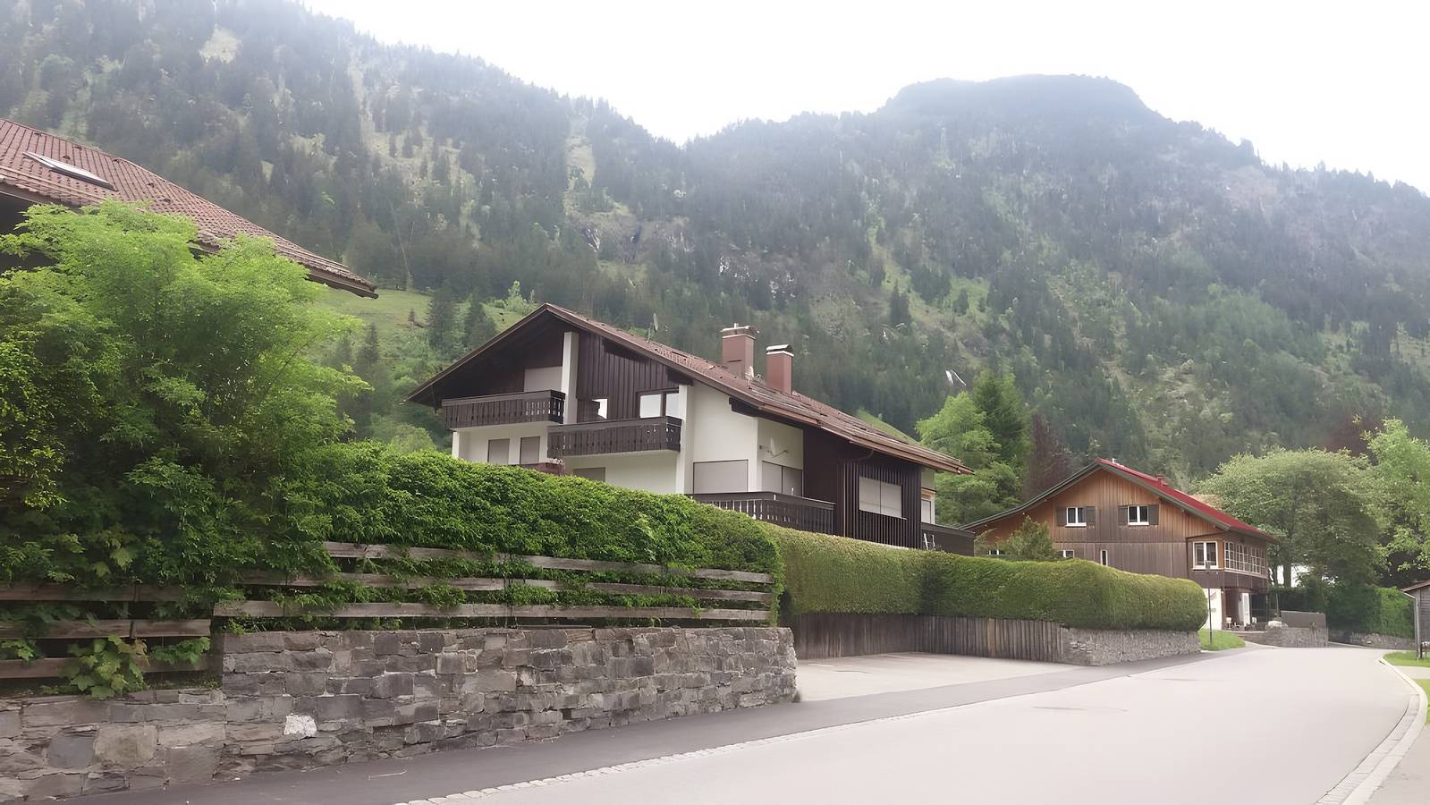 Appartement 'Allgäu Fewo Hüttenflair Bergblick' met Uitzicht op de Bergen, Privéterras en Wi-Fi, foto 10
