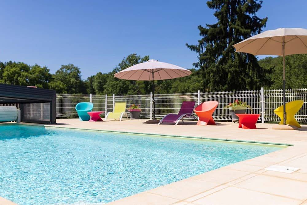 Ferienhaus für 4 Personen, große Terrasse und Garten in Gourdon, Quercy