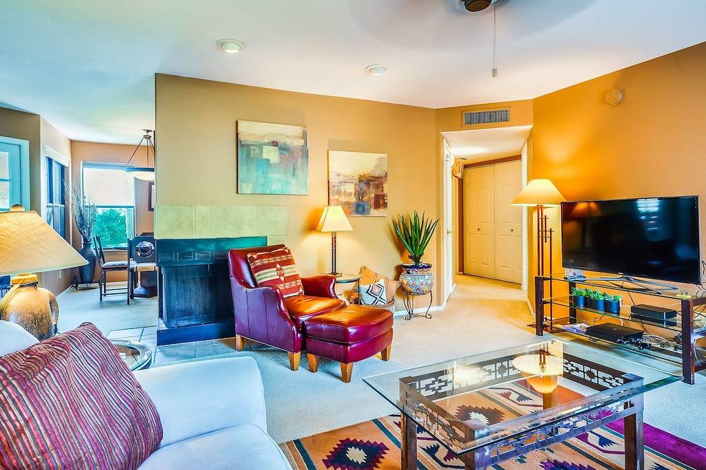 Ganze Wohnung, Canyon View 2bd 2ba, king + qn beds, pools, hiking, pickleball, gym, mtn views in Catalina Foothills, Pima County