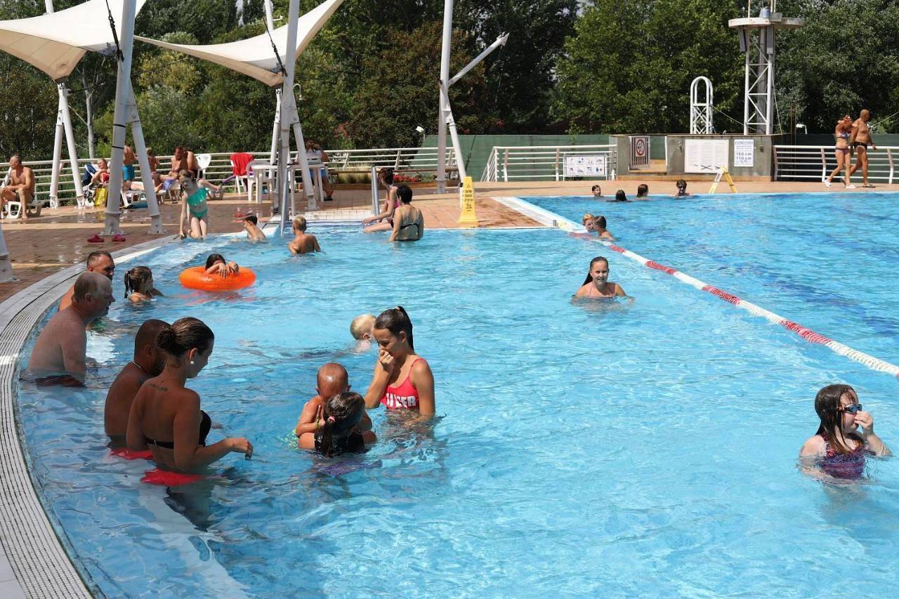 Balatontourist Füred Camping & Bungalows in Balatonfüred, Balatonfüredi járás