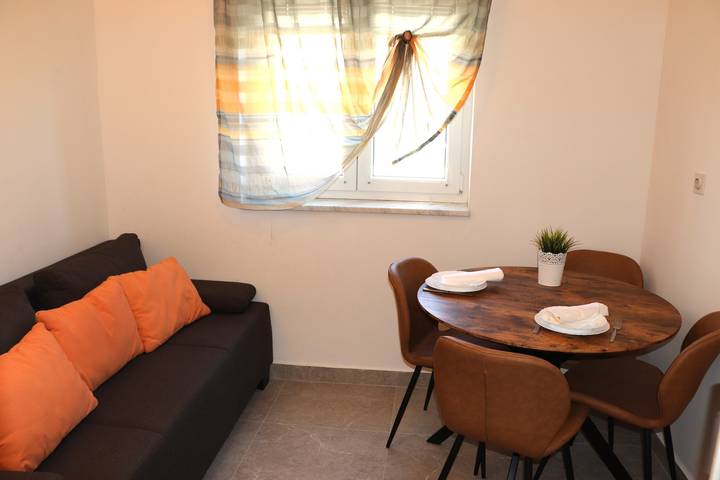 Ferienhaus mit Meerblick für 3 Personen, mit Garten und Terrasse sowie Meerblick, kinderfreundlich in Barbat na Rabu - 3