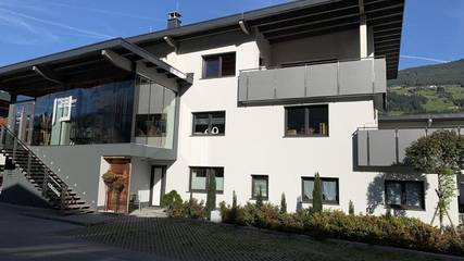 Ferienwohnung für 4 Personen, mit Terrasse in Fügen