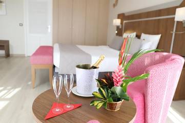 Hôtel pour 2 personnes, avec piscine ainsi que vue et jardin à Saint-Claude (Guadeloupe)