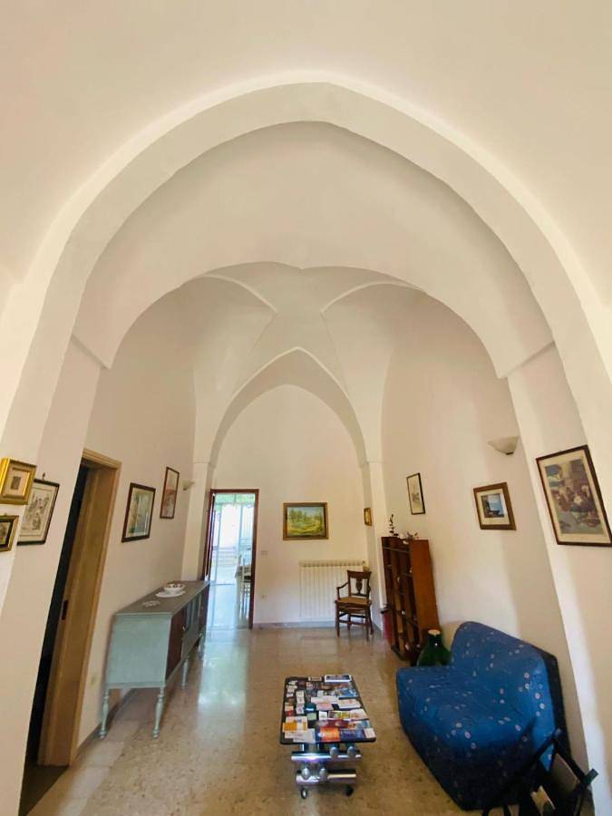 Location de vacances pour 3 personnes, avec jardin à Copertino