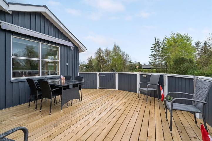 Ferienhaus für 4 Personen, mit Terrasse und Garten in Øster Hurup - 2