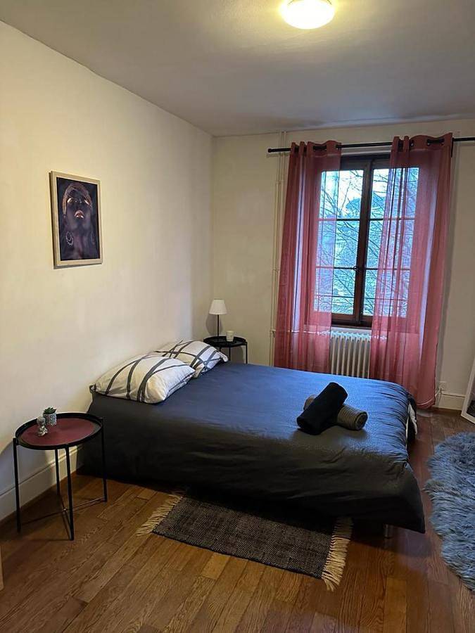 BnB für 2 Personen, mit Seeblick und Ausblick in Montreux
