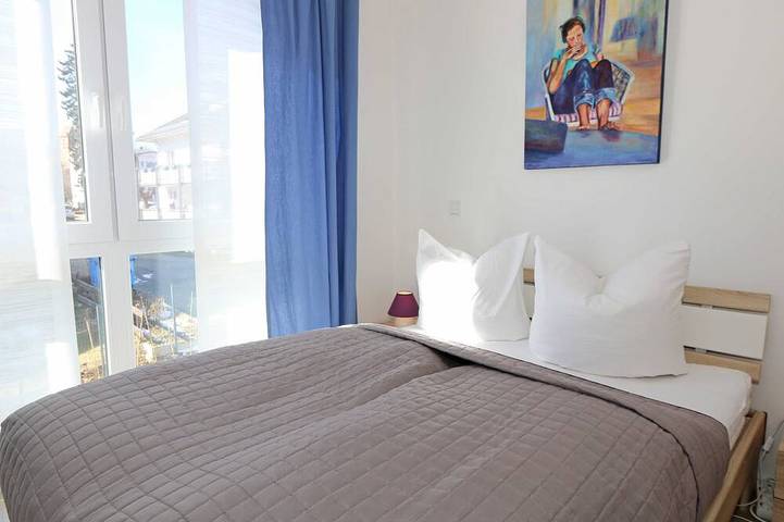 Ganze Wohnung, Csp: Villa Anni Whg. 06 mit Balkon - Villa Anni Whg. 06 mit Balkon in Göhren, Rügen