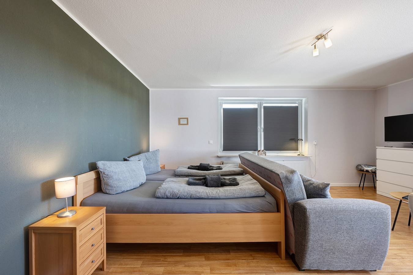 Studio entier, Studio 'Ferienwohnung Friesenkoje' avec terrasse privée, jardin partagé et Wi-Fi in Nordstrand (Municipality), Nordseeküste