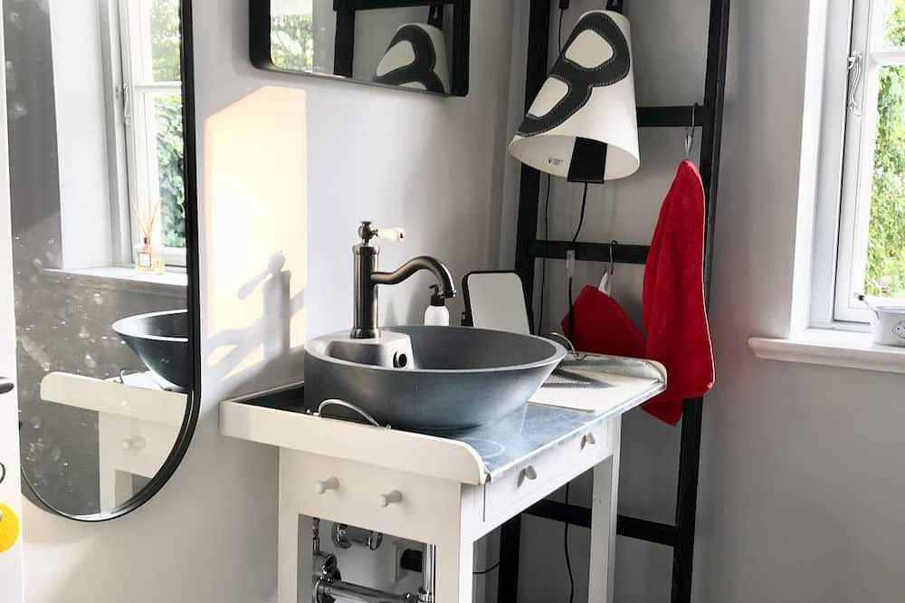 Ganze Wohnung, Ferienwohnung \" Seaflat \" an der Ostsee, free Wlan, Strandkorb, Kamin - Seaside- in Rosenhagen, Dassow