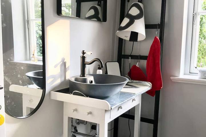 Ferienwohnung für 2 Personen, mit Garten und Terrasse in Rosenhagen - 4