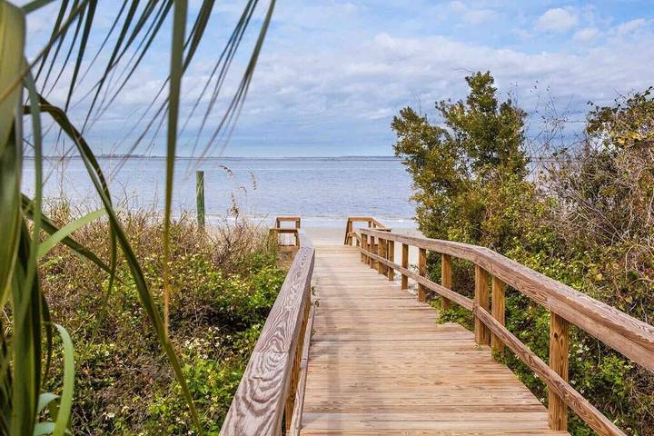 Vacation apartment for 3 people, with pool and balcony - 1