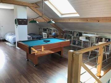 Cottage pour 4 personnes, avec terrasse ainsi que jardin et vue à Peyrieu