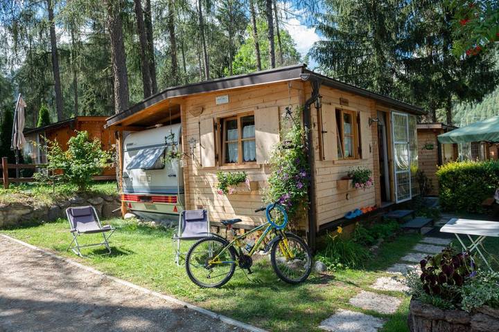 Casa vacanza per 6 persone, con panorama e giardino in Val di Sole