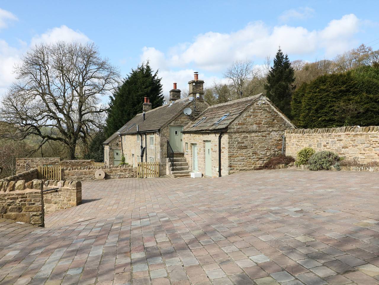 Broadwood Farm in Hathersage, Derbyshire