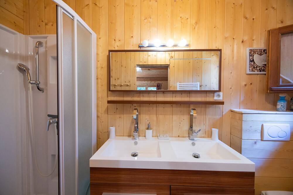 Chambre d’hôtes « Chambre Familiale » avec Wi-Fi in Le Revard, Montcel