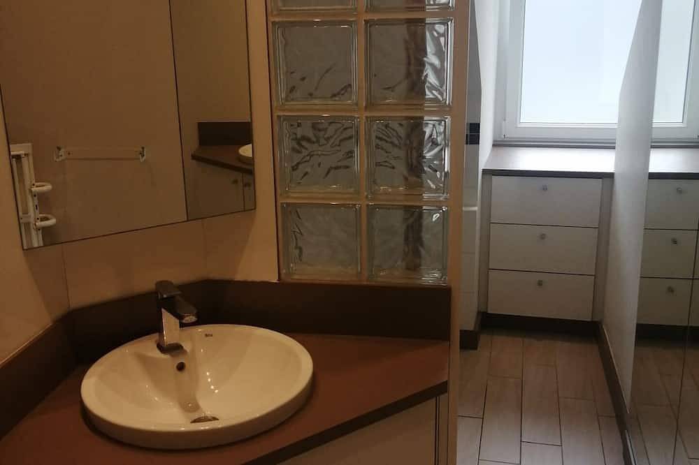 Charming house in the heart of town in Tréguier, Rosa Granitküste