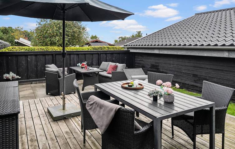 Ferienhaus für 6 Personen, mit Terrasse und Garten in Binderup Strand - 4