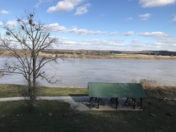 Log Cabin for 26 Guests in Perry County (IN), Picture 1