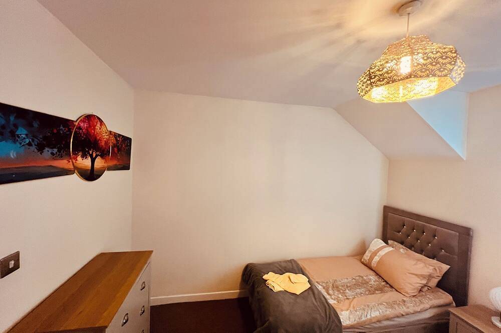 Entire apartment, Relaxing Enjoyable Stay In middlesbrough Ts5 in Middlesbrough, North East England