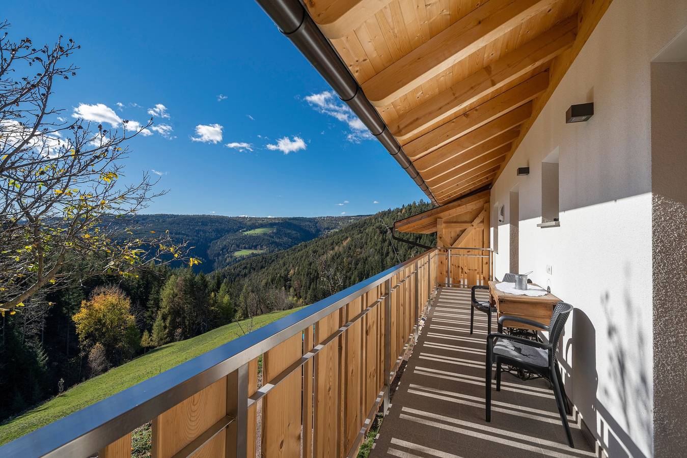 Ferienhaus 'Tholer Hof' mit privater Terrasse, privatem Garten und Wlan in Afing, Jenesien