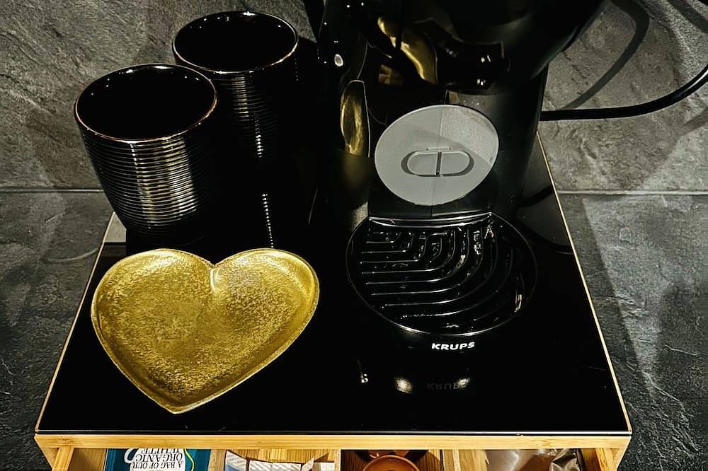 Love Room La Traversière in Villeneuve-sur-Lot, Villeneuve-sur-Lot region