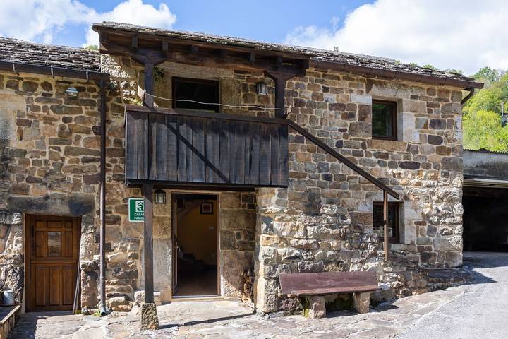 Holiday rental for 6 people, with Balcony and Garden