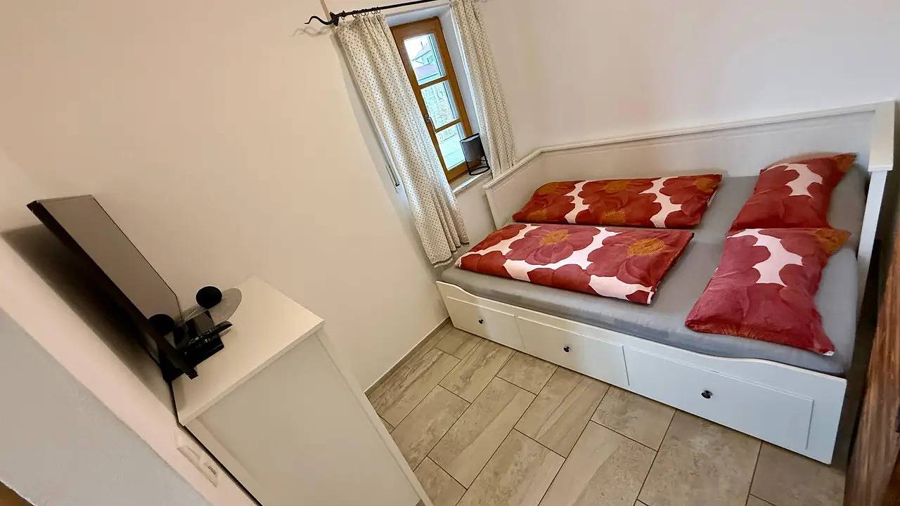 Ganze Ferienwohnung, Ferienwohnung für 2 Personen (23 m²) in Waging in Waging am See, Rupertiwinkel