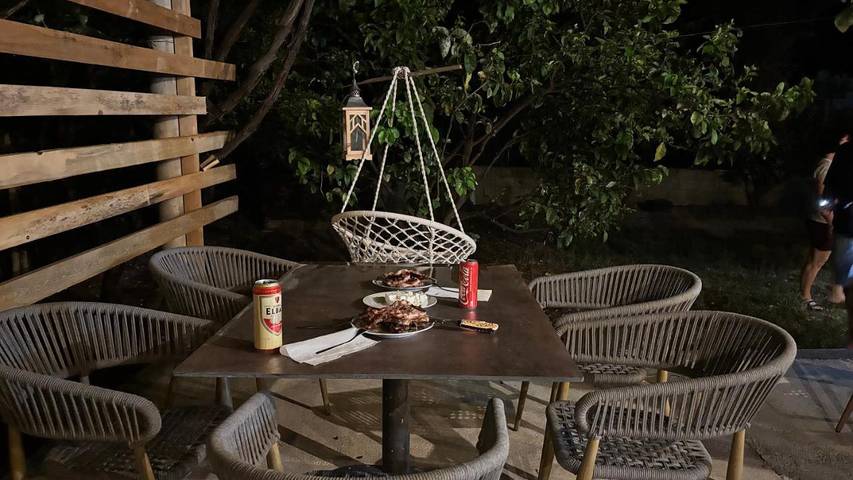 Gîte pour 5 personnes, avec jardin et vue dans Borsh - 4