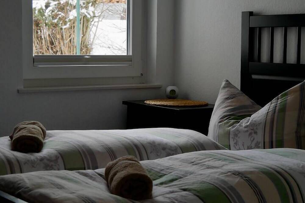 Ganze Wohnung, Ferienhaus Mittelhof 13 - gemütliches Ferienhäuschen im malerischen Elsoff in Bad Berleburg, Kreis Siegen-Wittgenstein