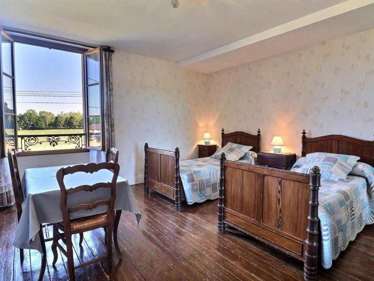 Holiday Home in Beynes, Yvelines