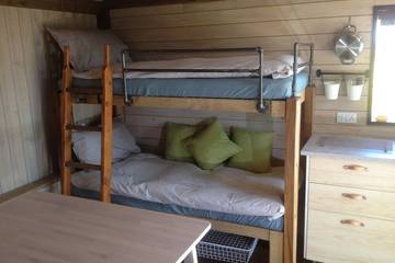 Chalet for 4 People in Shanklin, Isle of Wight, Photo 3