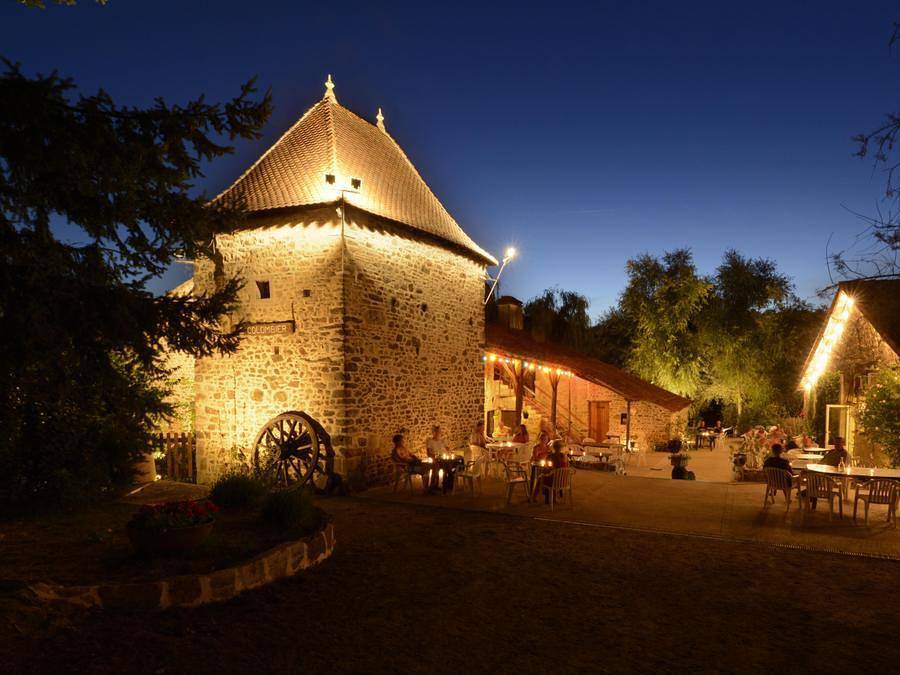 Chalet pour 4 Personnes dans Saint-Martin-Lars-en-Sainte-Hermine, Fontenay-le-Comte