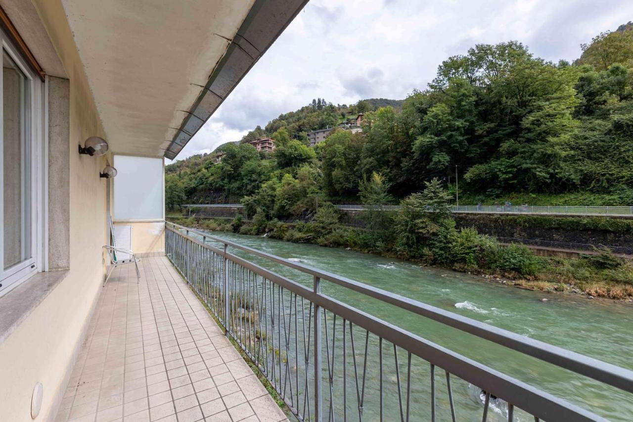 Appartement entier, The house on the river Wi-Fiqcterme Quarenghi Clinic in San Pellegrino Terme, Alpes bergamasques occidentaux