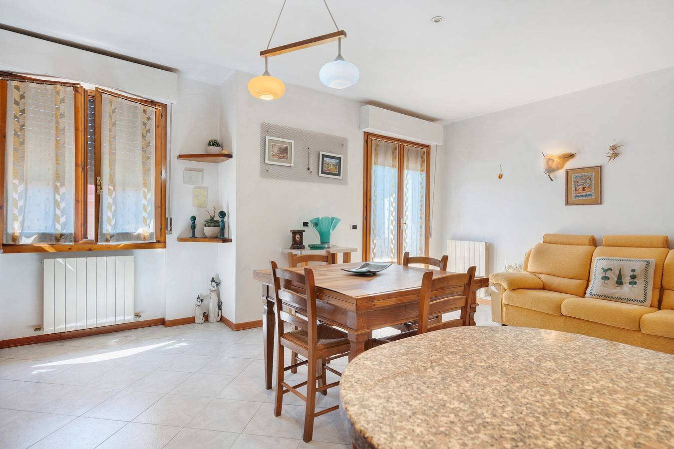Apartamento inteiro, Apartamento 'Girasole' com Terraço Privado, Jardim Privado e Wi-Fi in Montevarchi, Valdarno