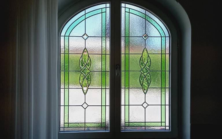 Ganze Wohnung, Ferienwohnung 'Villa Karlsbach' mit Bergblick, Gemeinschaftsgarten und Wlan in Teisendorf, Rupertiwinkel