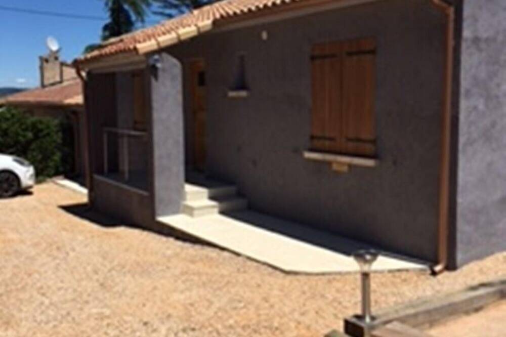 G2735 - Saint-Maximin-la-Sainte-Baume in Saint-Maximin-la-Sainte-Baume, Brignoles region