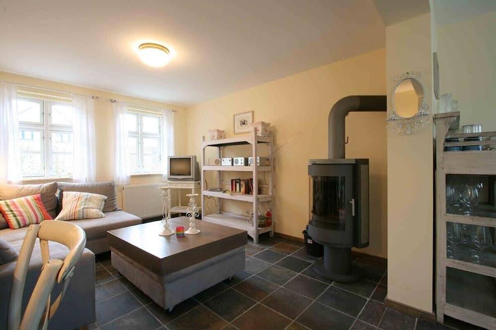 Exklusives Wohlfühlhaus mit Kaminofen in romantischem Bauerngarten auf Usedom in Warthe, Rankwitz