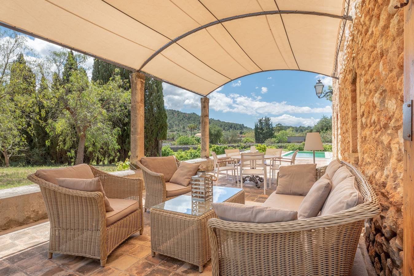 Tranquila villa con piscina, Wi-Fi, aire acondicionado y terraza; Aparcamiento disponible in Alaró, Interior de Mallorca