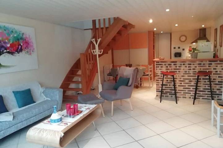 Gîte pour 5 personnes, avec terrasse à Le Cloître-Saint-Thégonnec