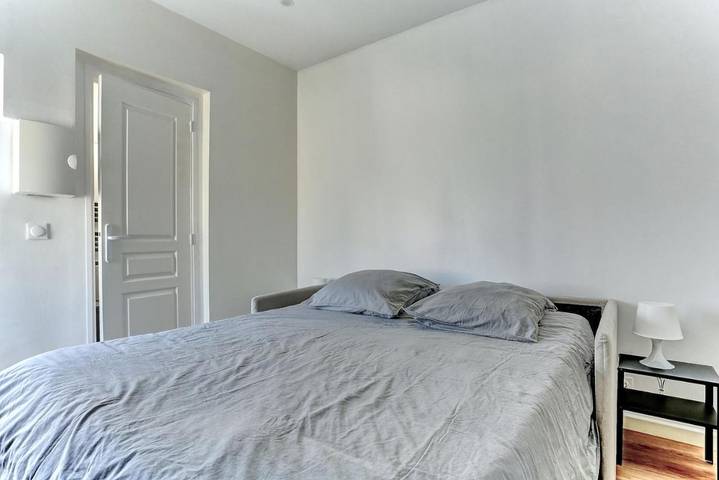 Gîte pour 2 personnes, avec vue ainsi que jardin et terrasse, animaux acceptés à Viroflay - 2