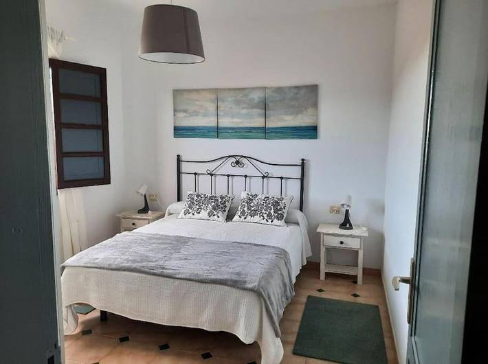 Gîte pour 4 personnes, avec Terrasse ainsi que Jardin et Vue à La Santa - 4