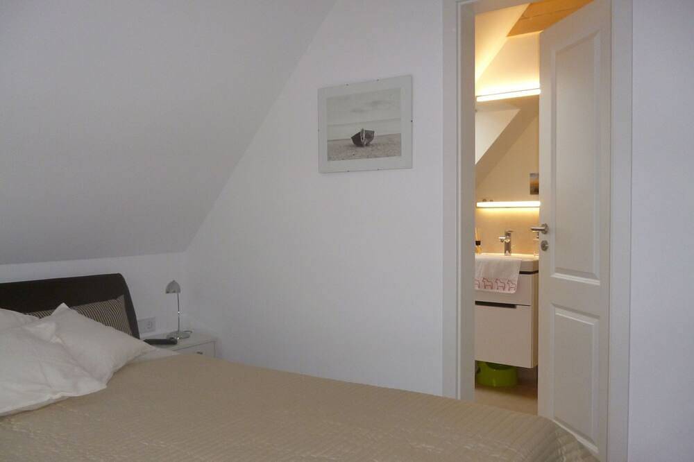2 Luxus-Fachwerkhäuser, 5*****, 8 Schlafz., 6 Bäder, Wellness, Whirlpool, Garten in Kalkhorst, Nordwestmecklenburg (Wismar und Umgebung)