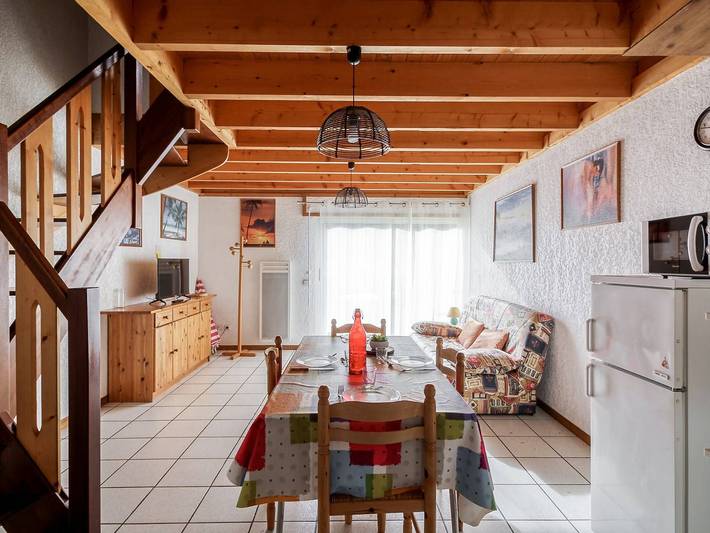 Appartement entier, Appartement T3 6 pers avec jardinet, Bbq, proche thermes, parking privé, 3 stations de ski à proximité in Esquièze-Sère, Parc national des Pyrénées